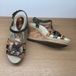 Earthies Corsica Green multi snake wedge Size 10 Medium